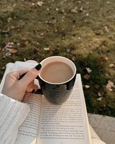 kaitsbookcase Instagram post about Cabin reading