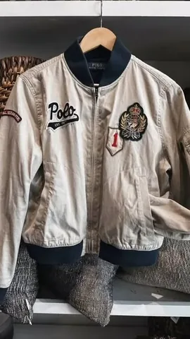 karlareed Instagram post about Vintage clothing sales