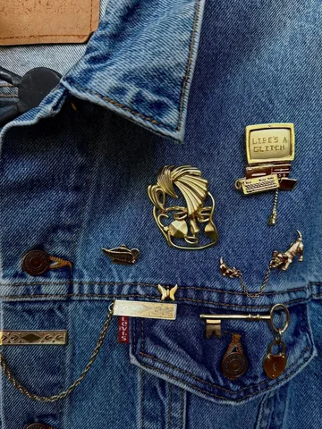 karlareed Instagram post about Vintage jacket auction