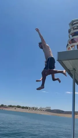 karlierae Instagram post about Summer lifestyle