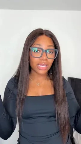 karlisaxo Instagram post about Eyewear promotion