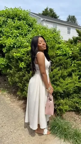karlisaxo Instagram post about Faith during delays