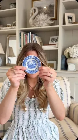 katebowbow Instagram post about Thrifted home decor