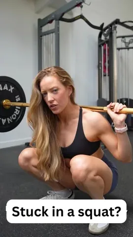 katiecrewe Instagram post about Squat safety technique