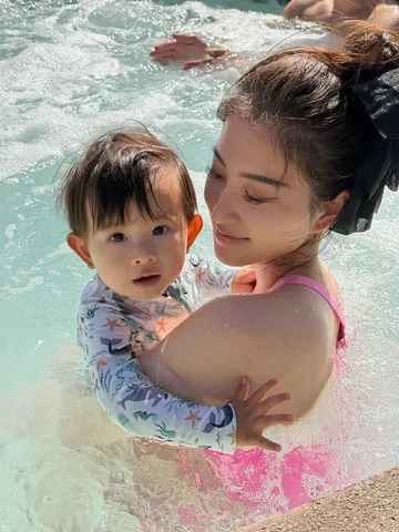 katychantelchang Instagram post about 母親與育兒