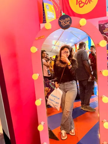 kaveri.kd Instagram post about Flipkart Fest promotion