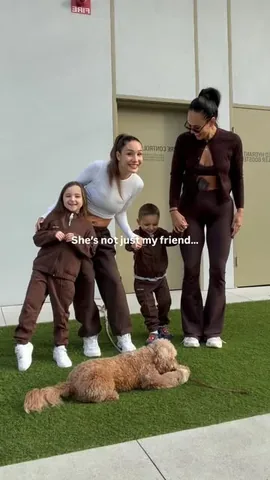 kayla_itsines Instagram post about Relationships