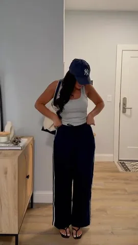 kaylamoliveira Instagram post about Summer fashion