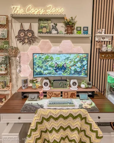 kayleens_coffee Instagram post about Gaming desk