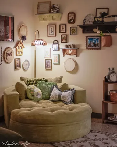 kayleens_coffee Instagram post about Cozy nook