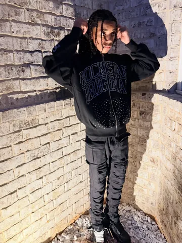 kddakid5 Instagram post about Fashion promotion