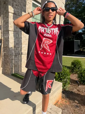 kddakid5 Instagram post about Fashion promotion