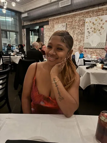 keiasblessed Instagram post about Dining occasion