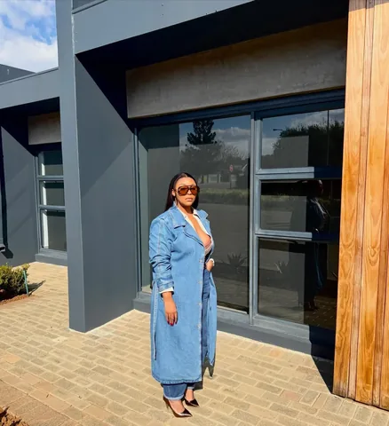keke_maloka Instagram post about Fashion portraiture