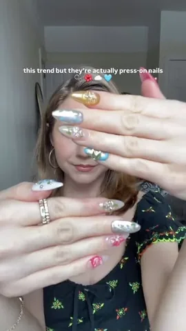 _kellygooch Instagram post about Press on nails