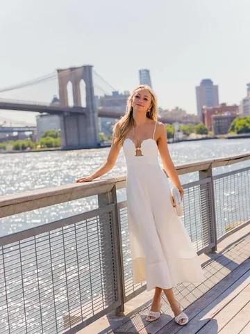 kellyn_mcmullan Instagram post about New York summer lifestyle