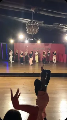 kellysweeney1 Instagram post about Dance class promotion