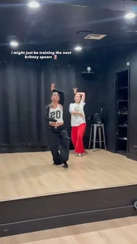 Kelly Sweeney Instagram post thumbnail