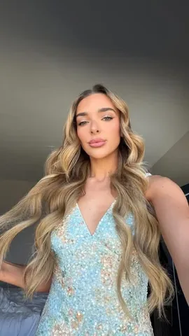 kendallvertes Instagram post about Spring fashion promotion
