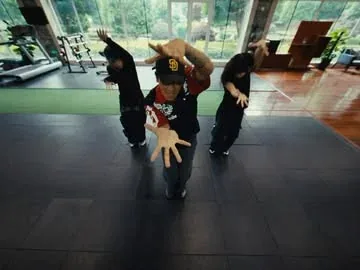 keonemadrid Instagram post about Dance performance