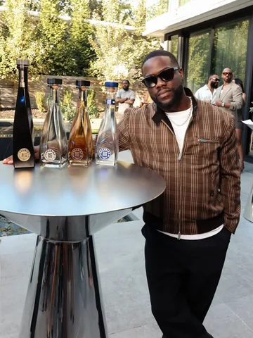 kevinhart4real Instagram post about Gran Coramino event