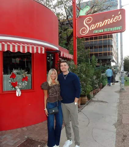 kinsysmith Instagram post about Austin travel