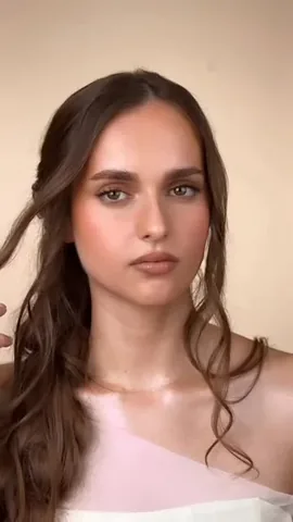 kislova.beauty Instagram post about Celebrity inspired hairstyling