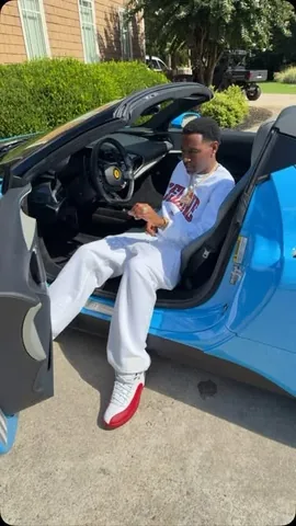 kountrywayne Instagram post about Family moment