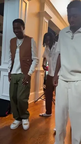 kountrywayne Instagram post about Family dance