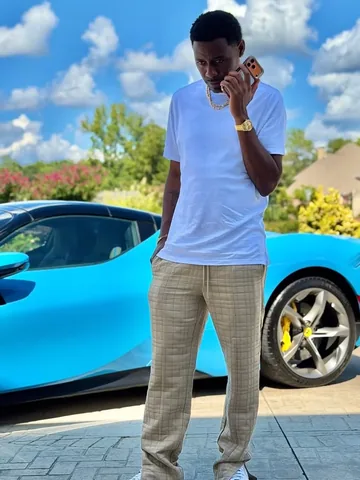 kountrywayne Instagram post about Personal branding