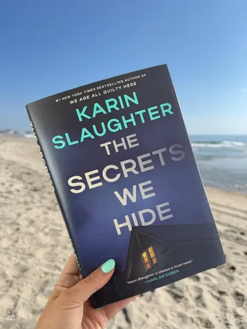 kraysbookclub Instagram post about Book club announcement