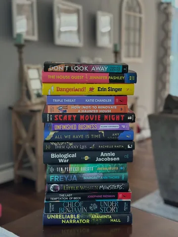kraysbookclub Instagram post about Book mail