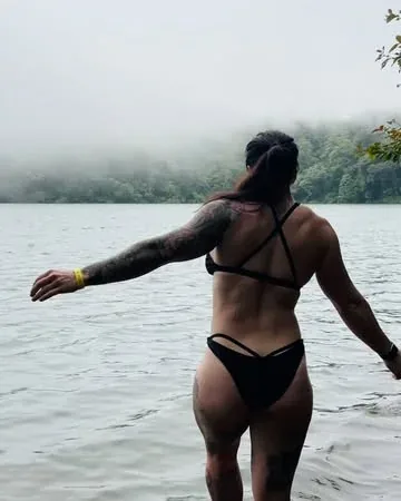 krispy_kremez Instagram post about Travel adventure