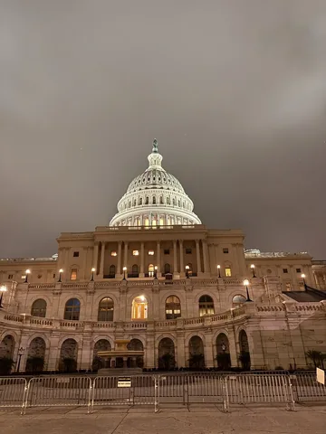 kristencombo Instagram post about Washington DC travel disruption