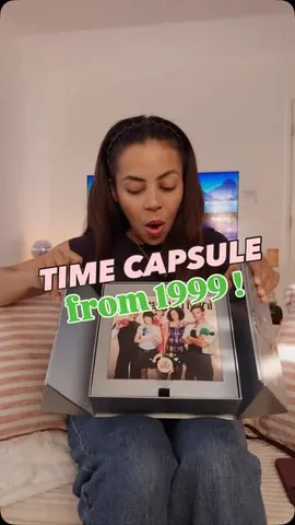 krystallora Instagram post about Therabody delivery
