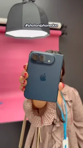 krystallora Instagram post about IPhone Duo camera test
