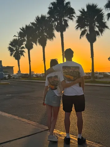 kurzawa_karina Instagram post about Los Angeles vlog