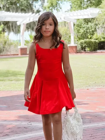 kyliefeliz Instagram post about Children's fashion