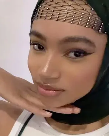 kyndallharris Instagram post about Dance project