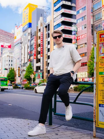 lachlan Instagram post about Tokyo travel