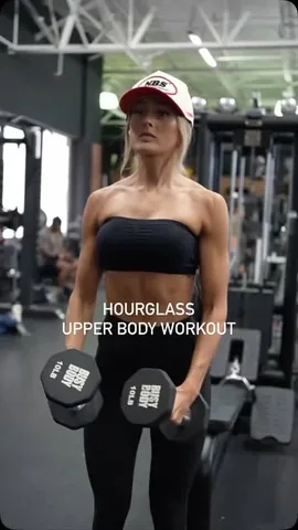 lainijojo Instagram post about Upper body workout