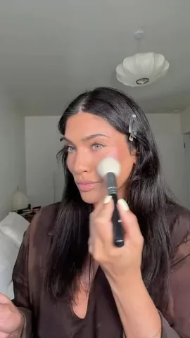 lateciat Instagram post about Beauty and makeup