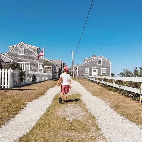 laurenconrad Instagram post about Beach vacation