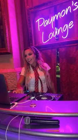 laurendrainfit Instagram post about DJ residency promotion