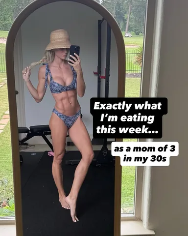 laurengleisberg Instagram post about Weekly meals