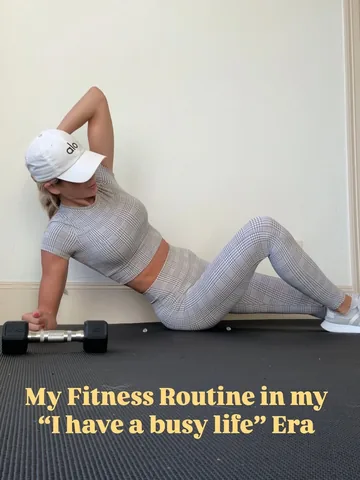 laurengleisberg Instagram post about Workout plan promotion