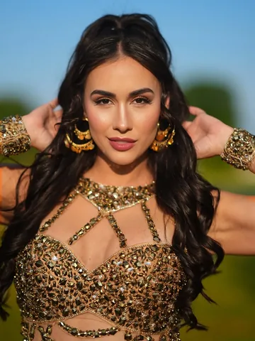 laurengottlieb Instagram post about Tour fashion and styling