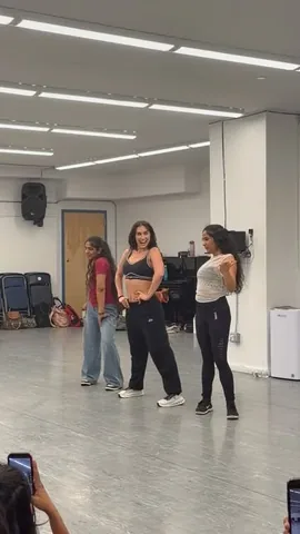 laurengottlieb Instagram post about Dance class tour