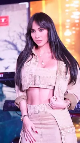 laurengottlieb Instagram post about Hanju release party