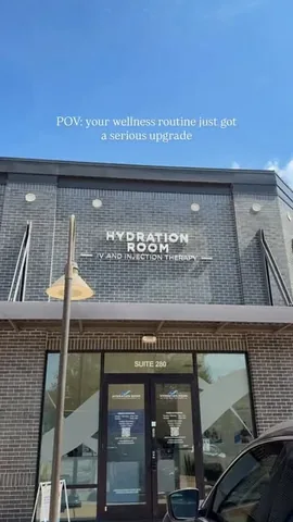 laurynlately Instagram post about Wellness service review